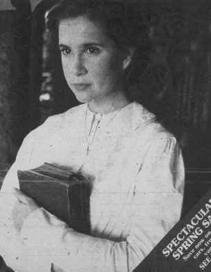 Kellie Martin on cover of magazine