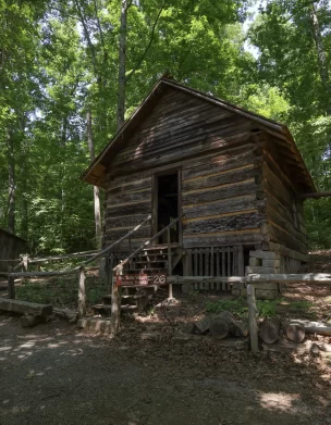 The outside entrance of the schoolhouse at the Museum of Appalachia