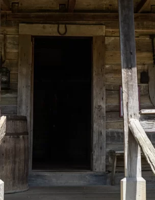 Cabin entrance at the Museum of Appalachia
