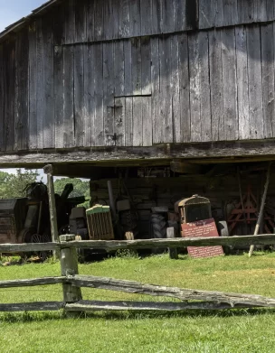 A barn at the Museum of Appalachia