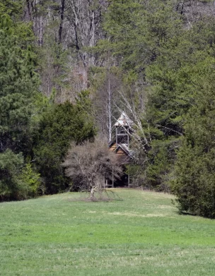 A close up of the Cutter Gap Schoolhouse in Townsend, TN